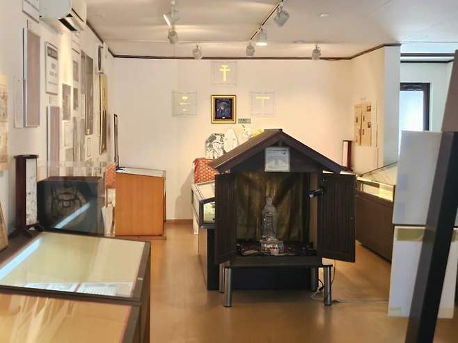 28b9d932da836ff23bea87e4448576686048635b7f7a864489bb971dcbc16d62d219e9