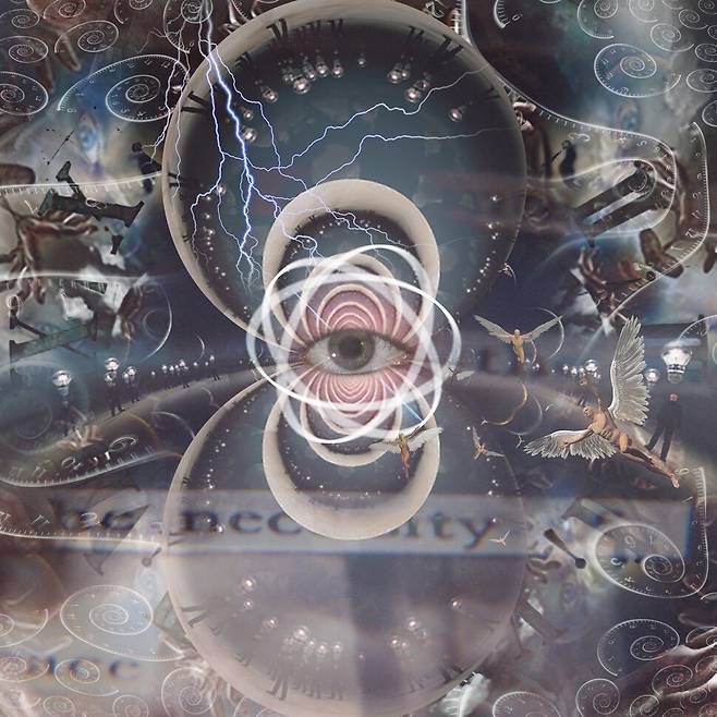 신의 눈과 날개 달린 천사들을 담은 가상 이미지. 게티이미지뱅크