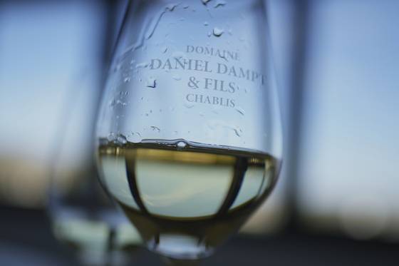 잔에 담긴 와인. AP=연합뉴스