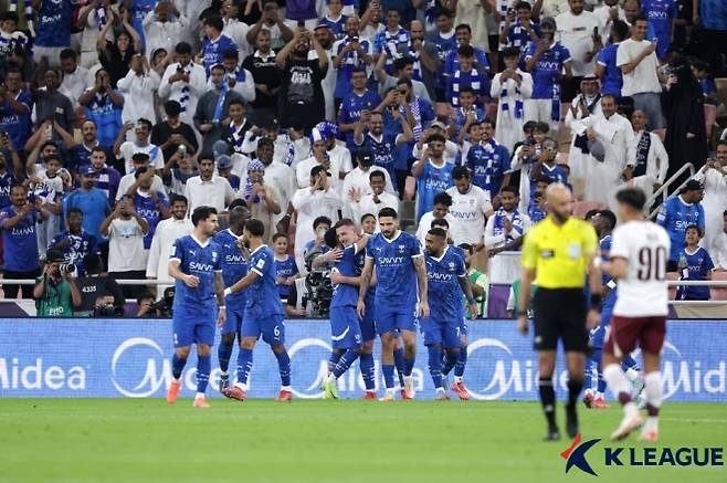득점 후 기뻐하는 알 힐랄 선수들. 사진=한국프로축구연맹