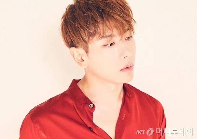 가수 박효신이 전 소속사 글러브 엔터테인먼트 전 대표와 주주들에게 사기 및 업무방해 혐의로 피소됐다./사진=글러브 엔터테인먼트