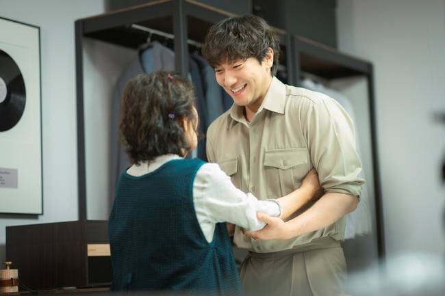 스튜디오 피닉스, SLL 제공