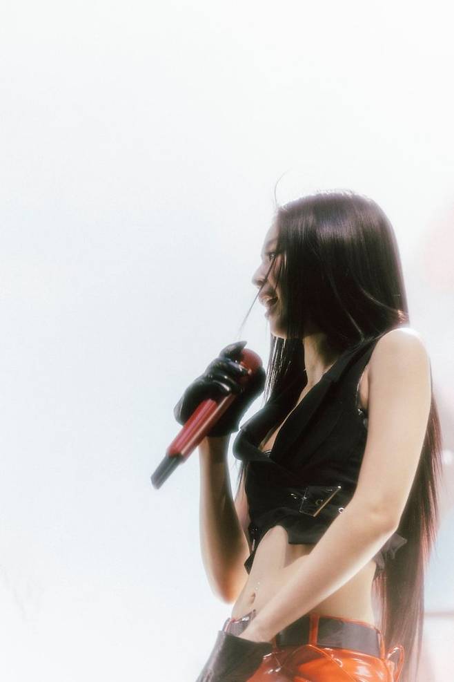 [서울=뉴시스] 제니 코첼라 2주차 무대. (사진 = OA엔터테인먼트(ODDATELIER) 제공) 2025.04.22. photo@newsis.com. *재판매 및 DB 금지