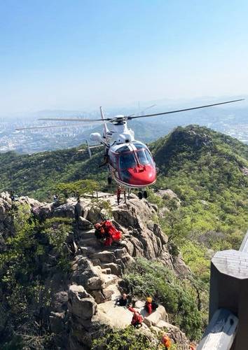 헬기 이송 [경기소방재난본부 제공]