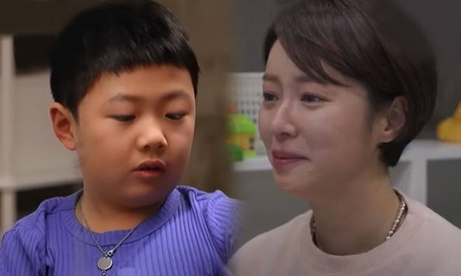 황정음의 첫째 아들 이왕식(왼쪽)군과 황정음. SBS Plus·E채널 ‘솔로라서’ 방송 화면 캡처