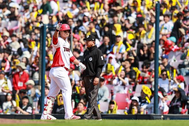 ▲ 중요한 순간의 안타로 팀 타선을 뒤에서 받친 변우혁 ⓒKIA타이거즈