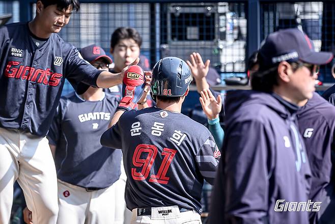 ▲ 롯데 윤동희는 26일 잠실 두산전에서 더블 스틸로 선취점을 올렸다. 타석에서는 4안타를 몰아쳤다. ⓒ 롯데 자이언츠