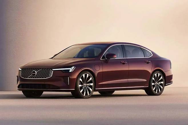볼보 신형 S90