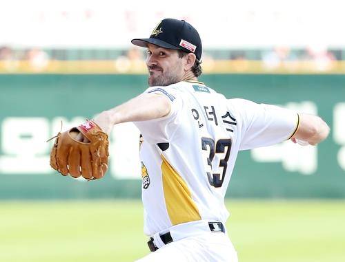 26일 키움을 상대로 역투하는 SSG 앤더슨. [SSG 랜더스 제공. 재판매 및 DB 금지]