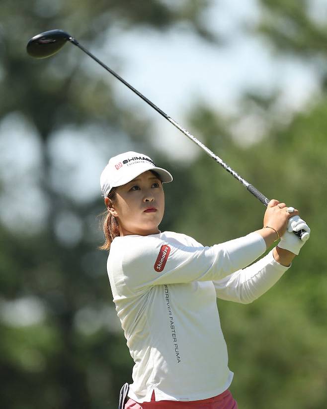 유해란과 공동선두로 나선 사이고 마오. (사진=AFPBBNews)