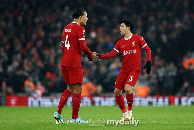 판 다이크와 엔도/게티이미지코리아