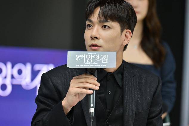 박윤재가 '여왕의 집'의 온라인 제작발표회에 참석했다. KBS 제공