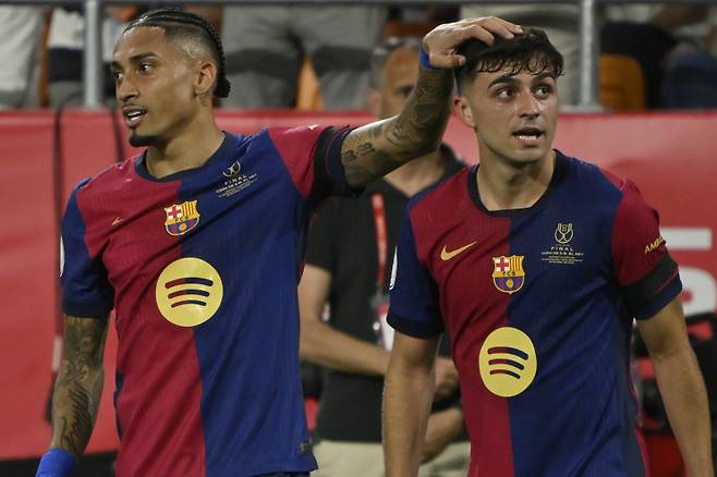 하피냐(왼쪽)와 페드리. 사진=EPA 연합뉴스