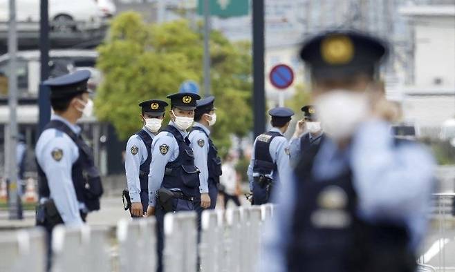 일본에서 남자친구의 외도를 의심해 왼손 약지를 자른 20대 여성이 체포돼 충격을 주고 있다./사진=AP=뉴시스