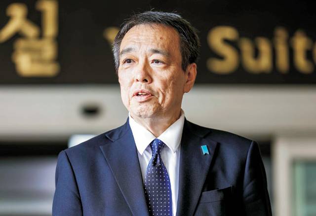 미즈시마 고이치 주한 일본대사가 지난해 5월 17일 김포국제공항을 통해 입국해 취재진 앞에서 발언하고 있다. 뉴시스