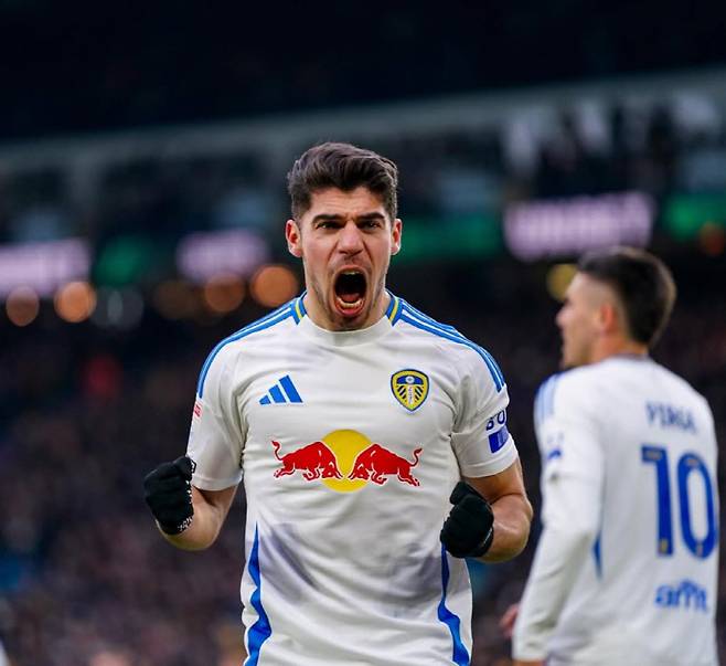 사진=솔로몬 SNS