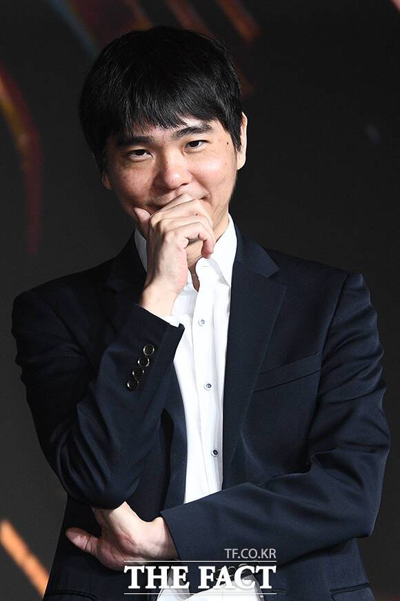 바둑기사 출신 이세돌이 넷플릭스 새 예능 '데블스 플랜: 데스룸'에 출연해 두뇌 서바이벌을 펼친다. /서예원 기자