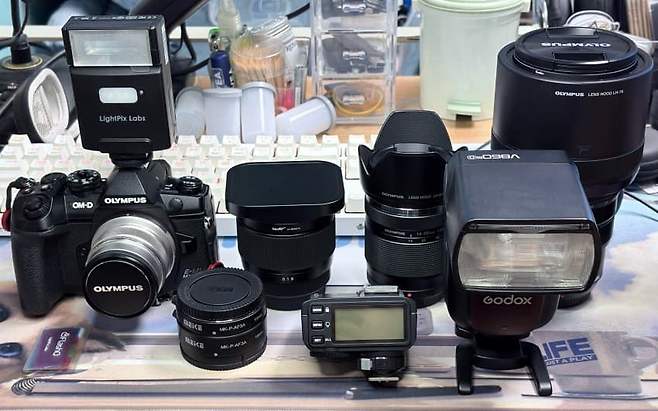 78eef570b280608523e8f4e04f9c701b0c34b78ba697674f1768b30bcd228c0bd288a30059d531a61d4e7ad2c37f28a1c6404084f4