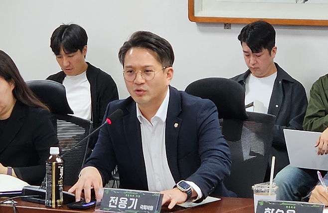 전용기 의원(자료 출처-게임동아)