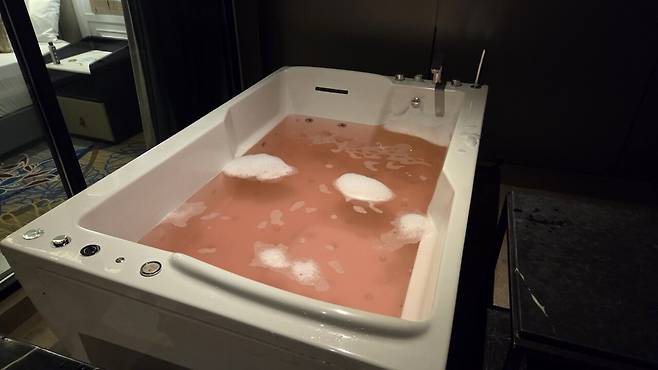 20250424_015626.jpg 방콕 호텔 20만원대 스위트룸 클라스 ㄷㄷ