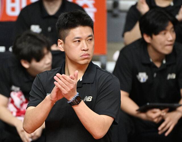 진순기 현대캐피탈 前 코치./KOVO