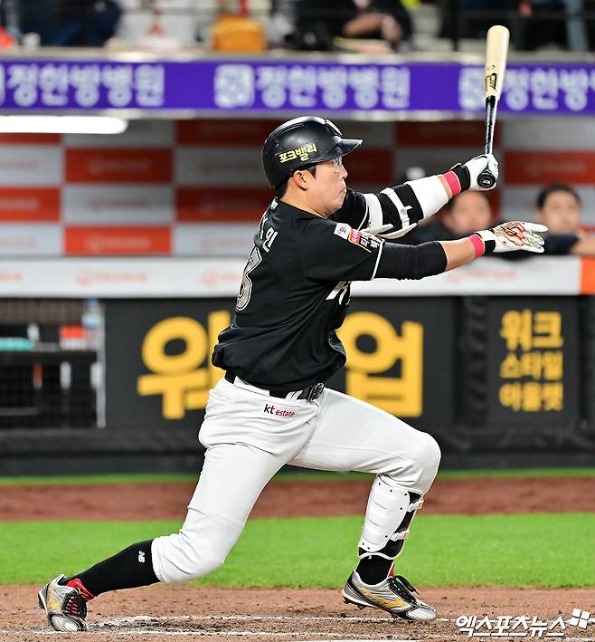 KT 위즈 내야수 허경민과 오윤석이 28일 1군 엔트리에서 부상으로 말소됐다. 엑스포츠뉴스 DB