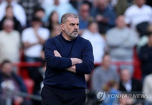 안지 포스테코글루 감독이 지난 28일(한국시간) 영국 리버풀에 있는 안필드에서 열린 리버풀과의 2024-2025시즌 프리미어리그 34라운드 원정경기 후 영국 BBC와의 인터뷰를 통해 손흥민의 상황에 대해 전했다.&nbsp;연합뉴스