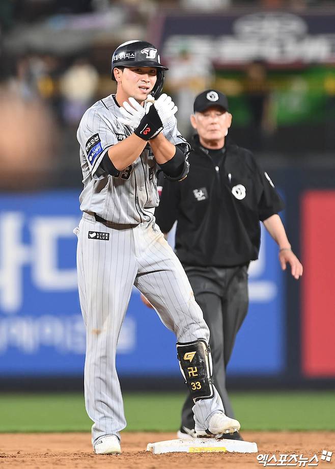 한화 이글스 유로결이 지난해 정규시즌 경기에 출전해 세리머니하고 있다. 엑스포츠뉴스 DB