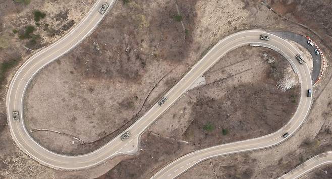 육군 3군단 예하 102기갑여단 산악 기동훈련 [육군 102기갑여단 제공. 재판매 및 DB 금지]