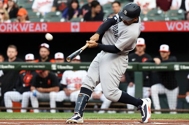 양키스 트렌트 그리샴이 1회초 우월 솔로홈런을 날리고 있다. Imagn Images연합뉴스