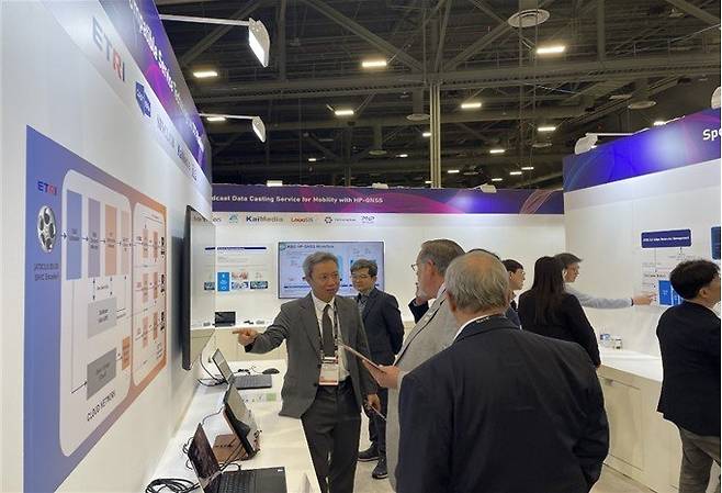 지난 17일 미국 라스베이거스에서 열린 '냅쇼 2025' 현장 모습. 부산시 제공