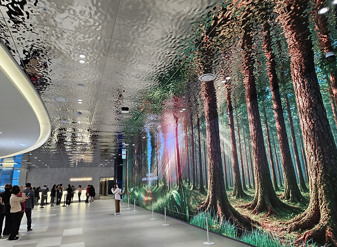 속리산 포레스트 로비. 애터미 제공