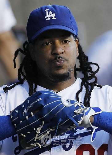 미국 메이저리그 통산 555홈런에 빛나는 강타자 매니 라미레즈가 오는 5월 한국을 방문, 메이저리그 레전드와 KBO리그 레전드들의 맞대결 계획을 밝힌다. 사진 연합뉴스