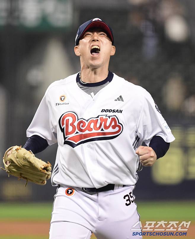 5월 1일 잠실구장에서 열린 KBO리그 두산과 KT의 경기. 8회 2사 1루. 강백호를 2루 내야땅볼로 처리하고 포효하는 두산 고효준. 잠실=송정헌 기자songs@sportschosun.com/2025.05.01/