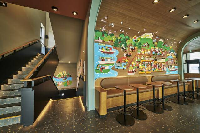 스타벅스 목포해안로점 목포 커뮤니티를 형상화한 2층 벽화