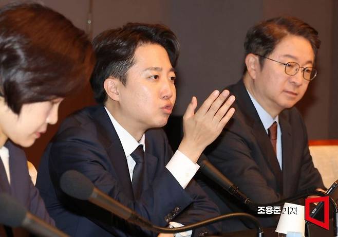 이준석 개혁신당 대통령 후보가 30일 서울 중구 한국프레스센터에서 열린 관훈토론회에 참석, 발언하고 있다. 2025.4.30 조용준 기자