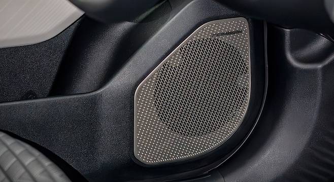 하만카돈 프리미엄 카오디오 시스템