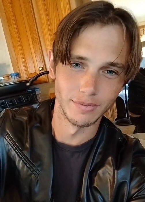 [서울=뉴시스] 틱톡에서 화제가 된 브래드 러브의 모습이다 (사진=브래드 러브 인스타그램 캡쳐) 2025.05.01.photo@newsis.com *재판매 및 DB 금지