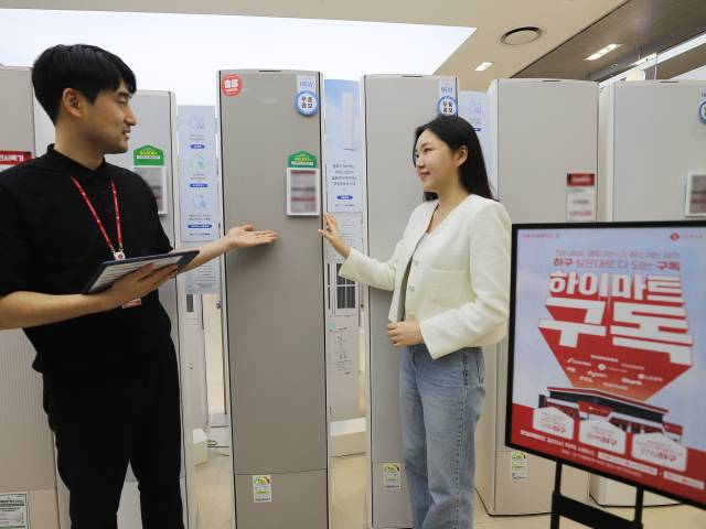 롯데하이마트가 1일 ‘하이마트 구독’ 서비스를 론칭하면서 빠르게 확대되고 있는 가전 구독 시장에 본격 진출했다. 사진 제공=롯데하이마트