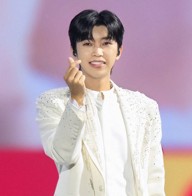 임영웅 '천국보다 아름다운' 써클차트 주간 3관왕