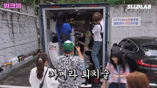 EClGgP 대형견 목욕알바 했다가 미친 시급에 깜짝 놀란 알바생 근황 ㄷㄷㄷ..JPG 대형견 목욕알바 했다가 미친 시급에 깜짝 놀란 알바생 ㄷㄷㄷ..JPG