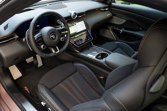 마세라티 그란투리스모 폴고레