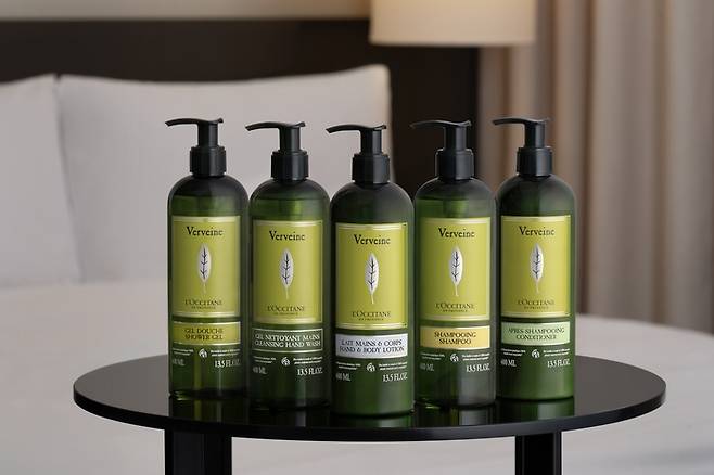 어메니티 ‘록시땅 버베나 라인’ / 사진=신라스테이