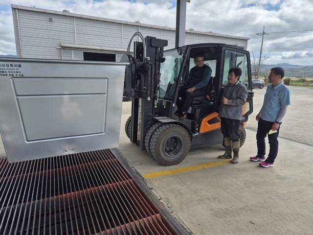 경북 경주 불국사농협은 지난해 벼 수매방식을 기존 ‘톤백’에서 ‘수매통’ 방식으로 바꿔 조합원들의 큰 호응을 얻었다.