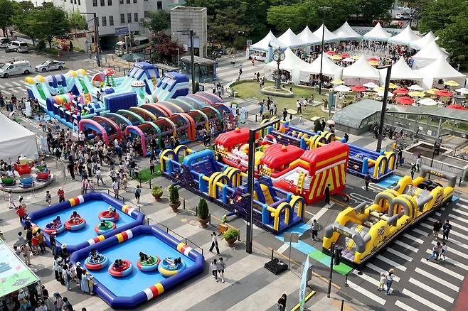 지난해 성동 온마을 대축제 '와글와글' 모습 [성동구 제공. 재판매 및 DB 금지]