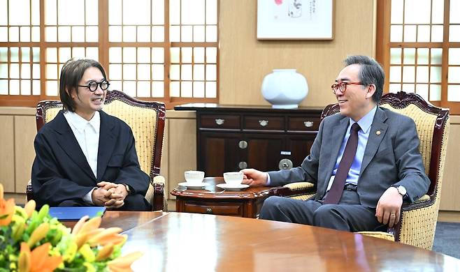 외교부, APEC 정상회의 문화행사 예술감독으로 양정웅 위촉 [외교부 제공.재판매 및 DB 금지]