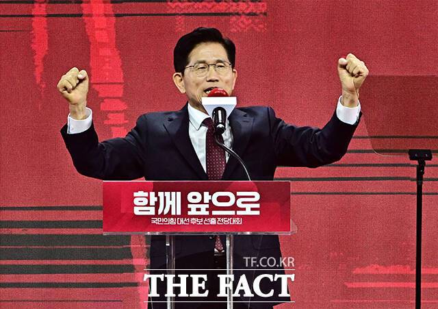 수락연설 하는 김문수 국민의힘 대선 후보.