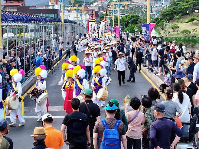 제66회 밀양아리랑대축제 거리퍼레이드&nbsp;