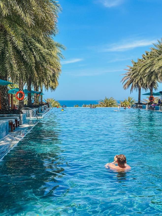 호텔 메인 수영장 /사진=권효정 여행+ 기자