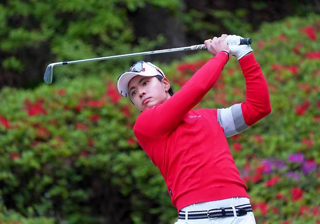 이형준이 2일 열린 GS칼텍스 매경오픈 2라운드에서 티샷한 공을 바라보고 있다. GS칼텍스 매경오픈 대회 조직위